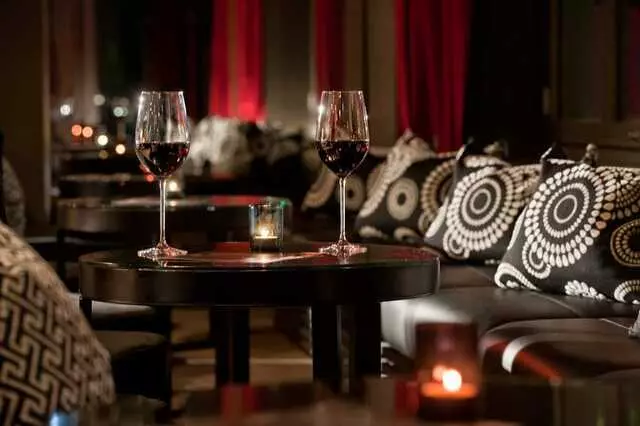Alto Bar Restaurant