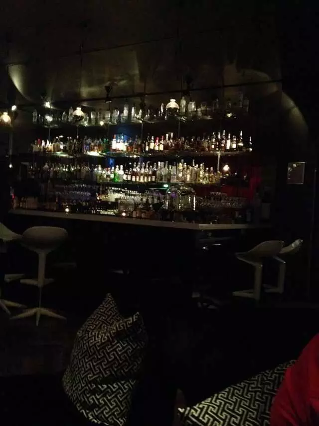 Alto Bar Restaurant