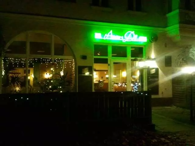 Arom Di