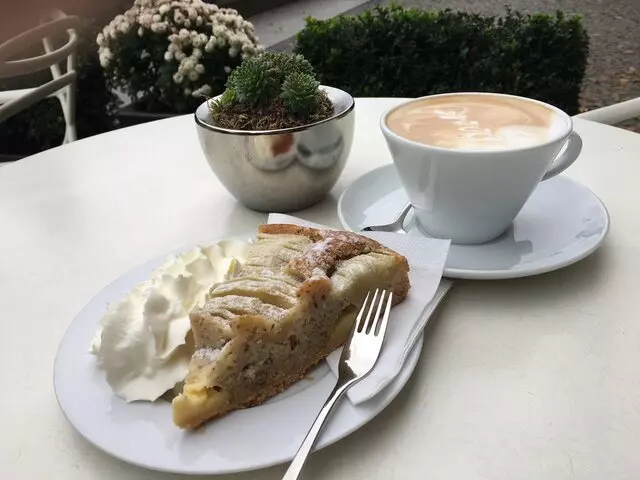 Adlon To Go Coffee