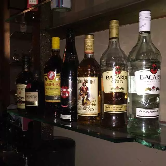 Anu Bar
