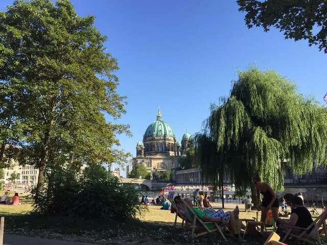 Ampelmann Restaurant