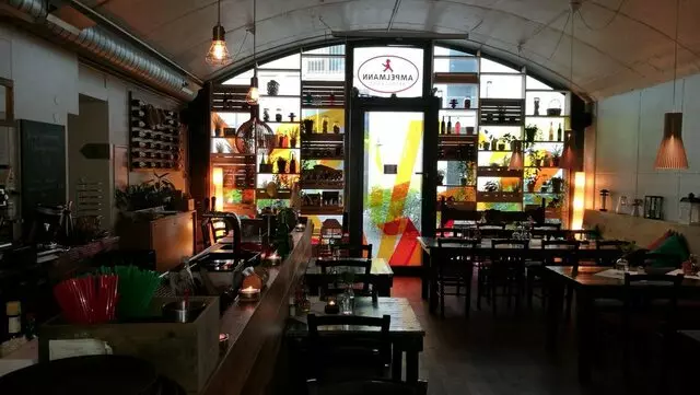 Ampelmann Restaurant