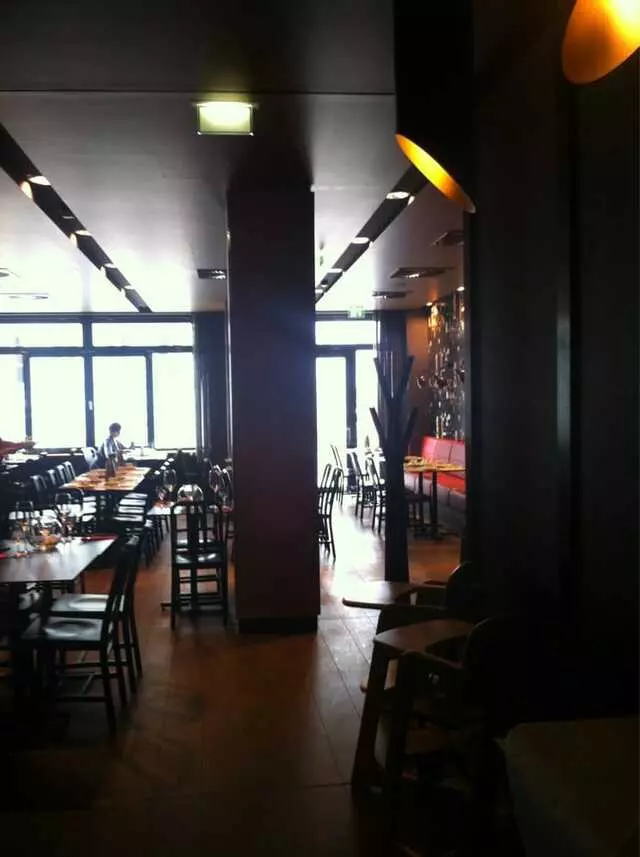 Adina Apartment Hotel