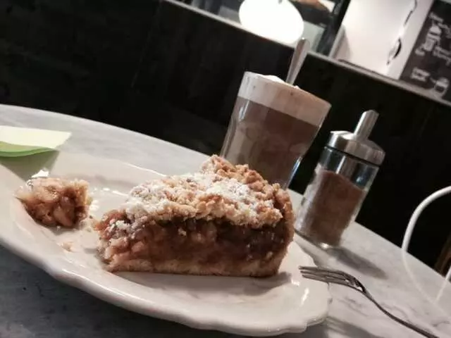 attis café