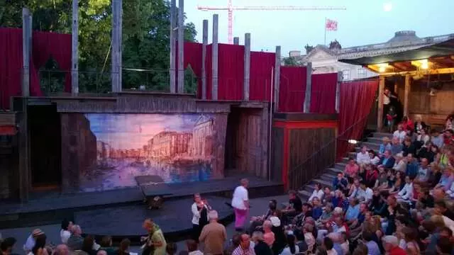 Amphitheater