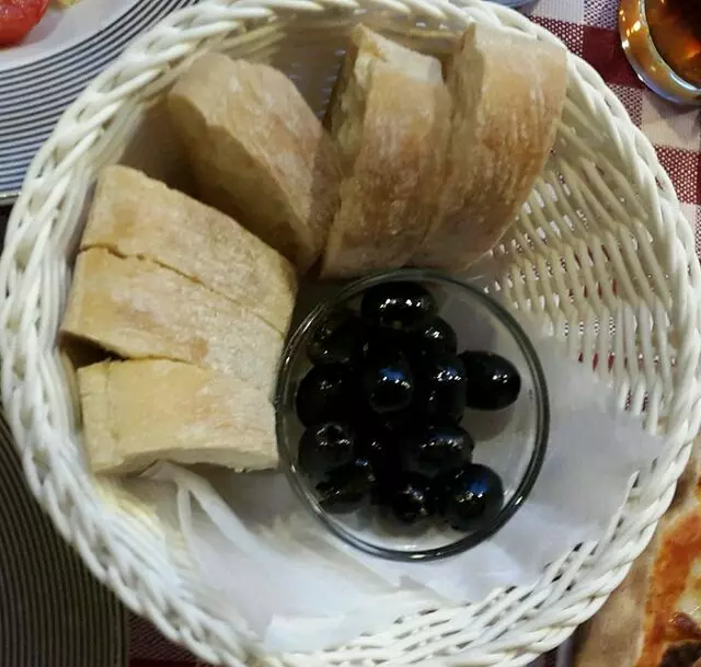 Adelino