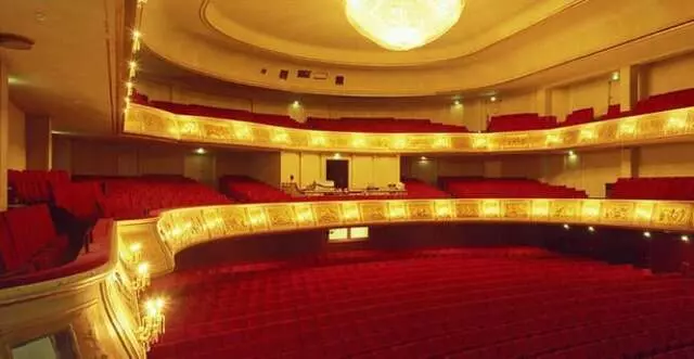 Admiralspalast