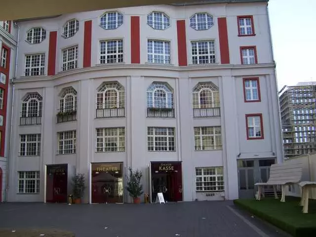 Admiralspalast