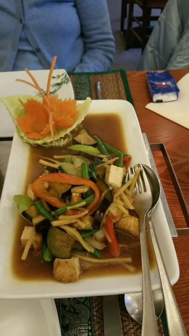 Araya Thai