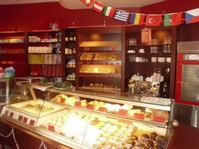 Aleyna’s Back & Coffeeshop