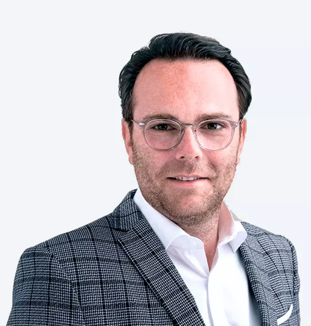 Alan Menakar Rechtsanwalt
