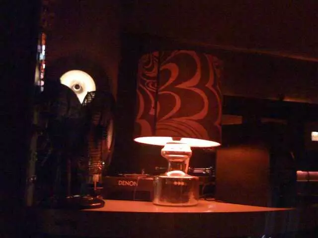 Astro Bar