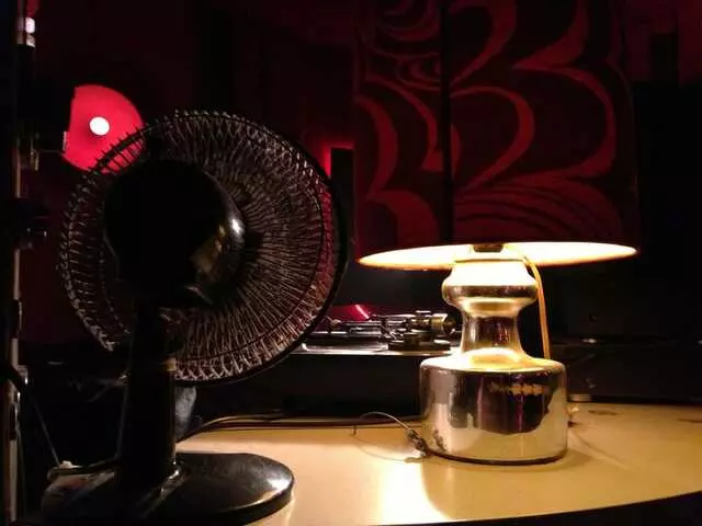 Astro Bar