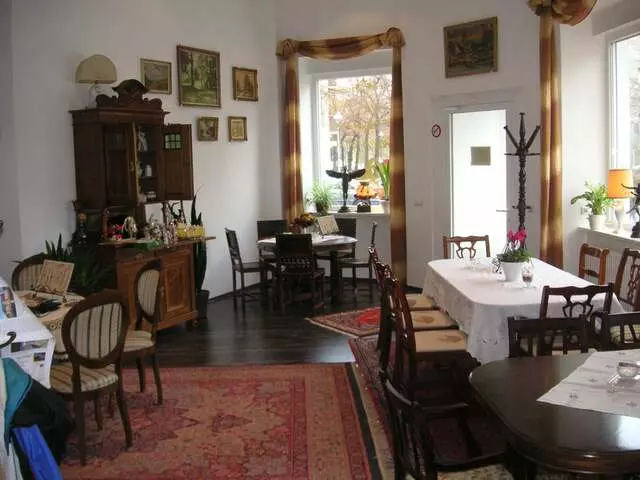 Antik Cafe