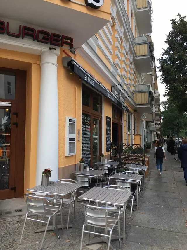 Anthony’s Bar & Burger