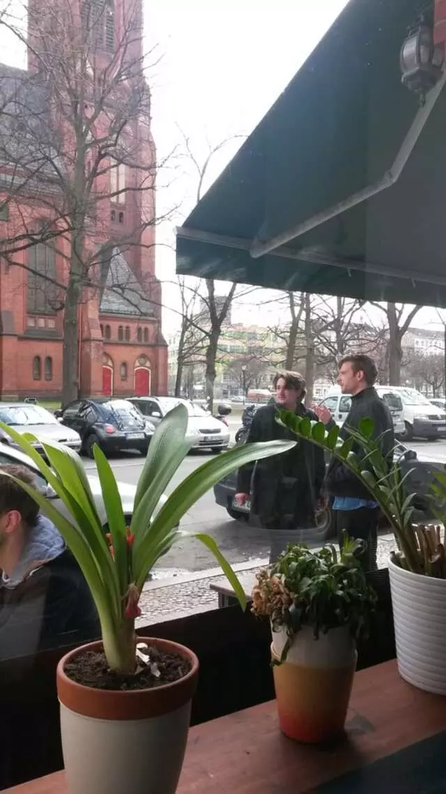 Auf Der Suche Nach Dem Verlorenen Glück